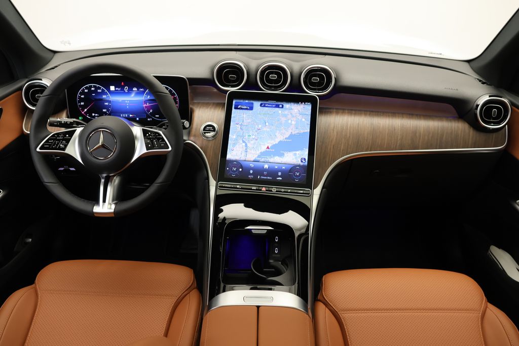 Thumbnail: 2026 Mercedes-Benz GLC - 18