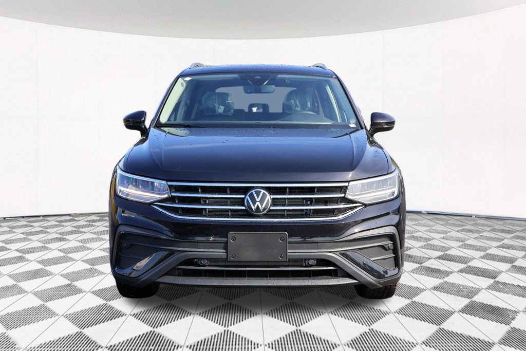 2024 Volkswagen Tiguan 2.0T SE 6