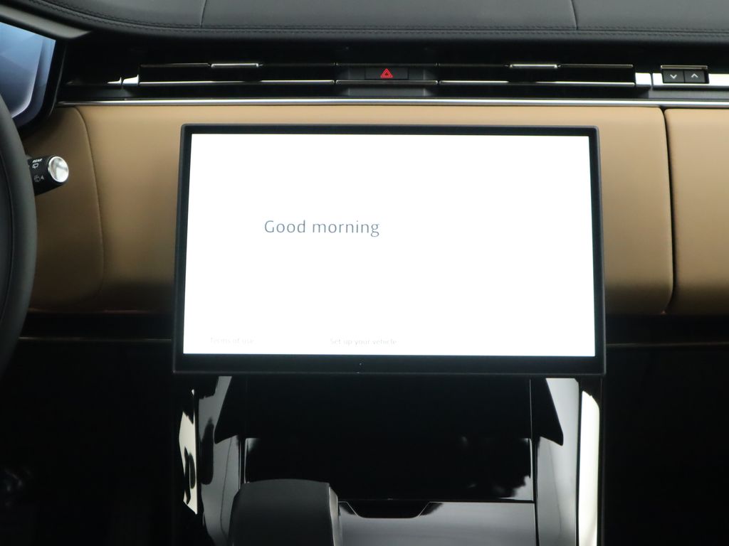 Thumbnail: 2025 Land Rover Range Rover Sport - 14