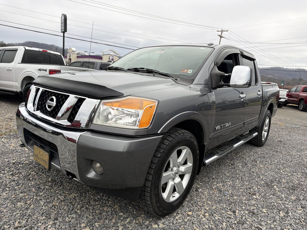 2014 Nissan Titan SL Crew Cab 4WD