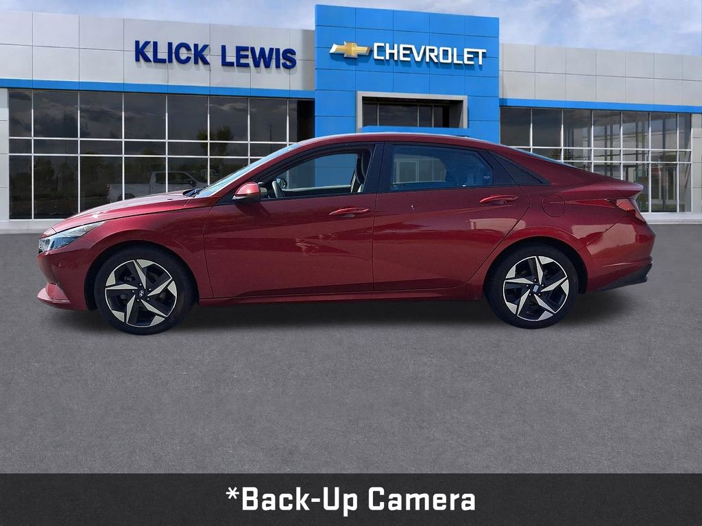 2023 Hyundai Elantra SEL Red at Bob Ruth Ford