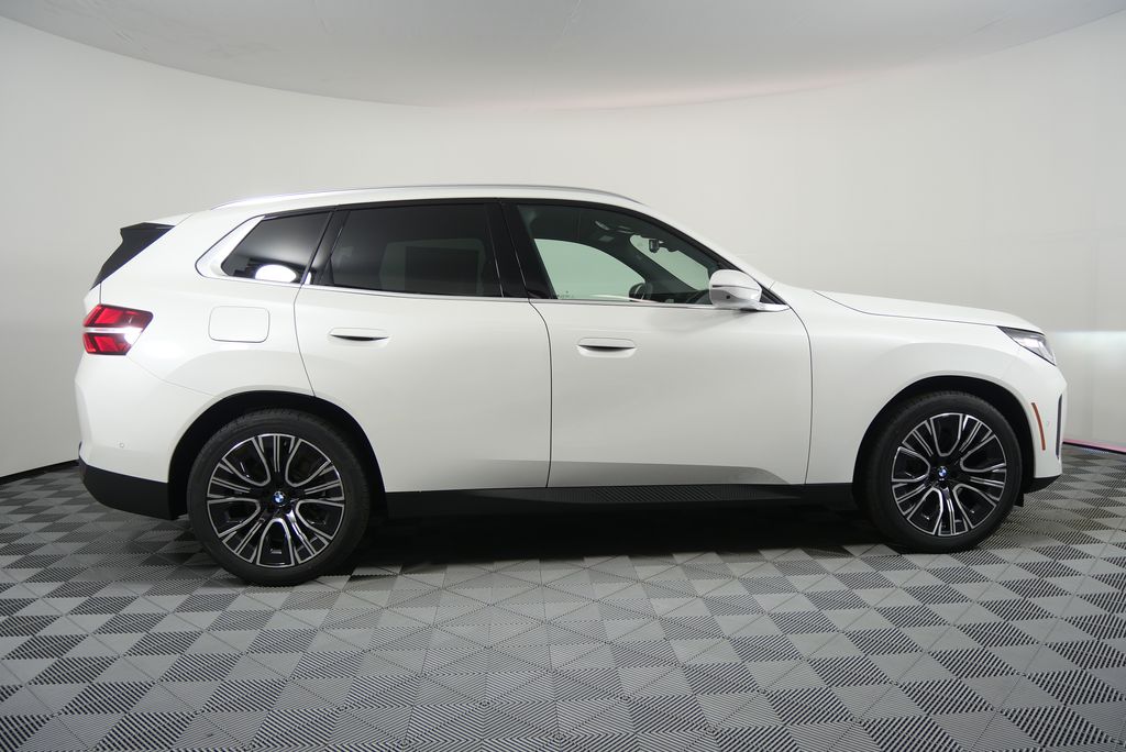 Thumbnail: 2025 BMW X3 - 2