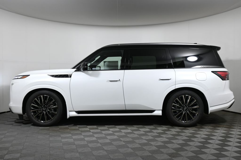 Thumbnail: 2026 INFINITI QX80 - 2