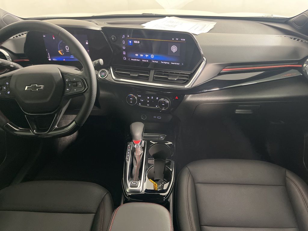 Thumbnail: 2025 Chevrolet Trax - 15