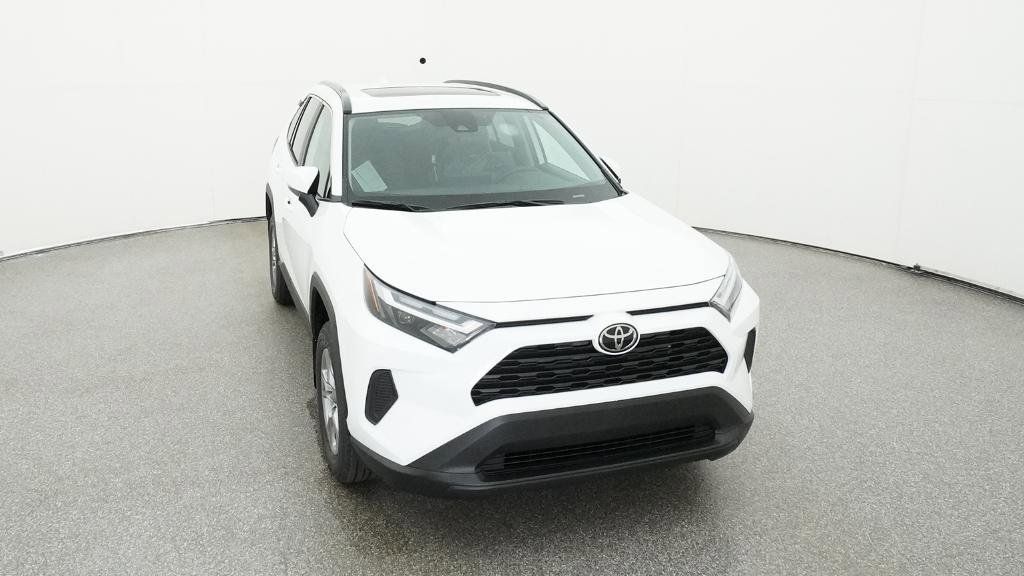 Thumbnail: 2025 Toyota RAV4 - 32
