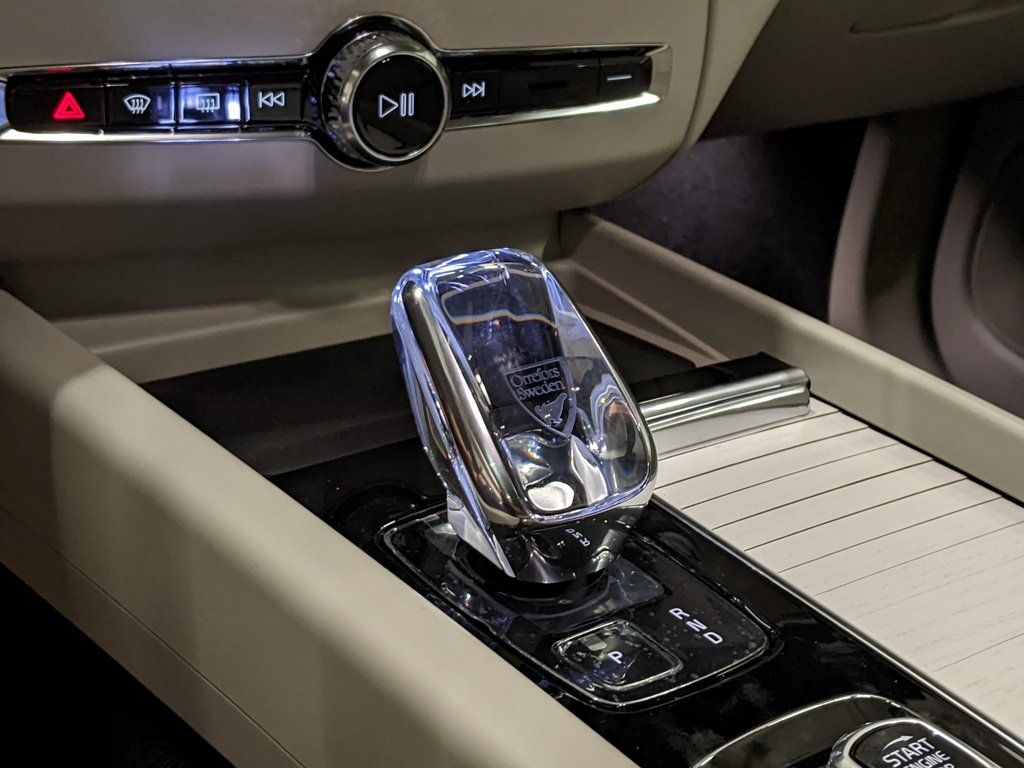2026 Volvo XC60 Ultra - Photo 21