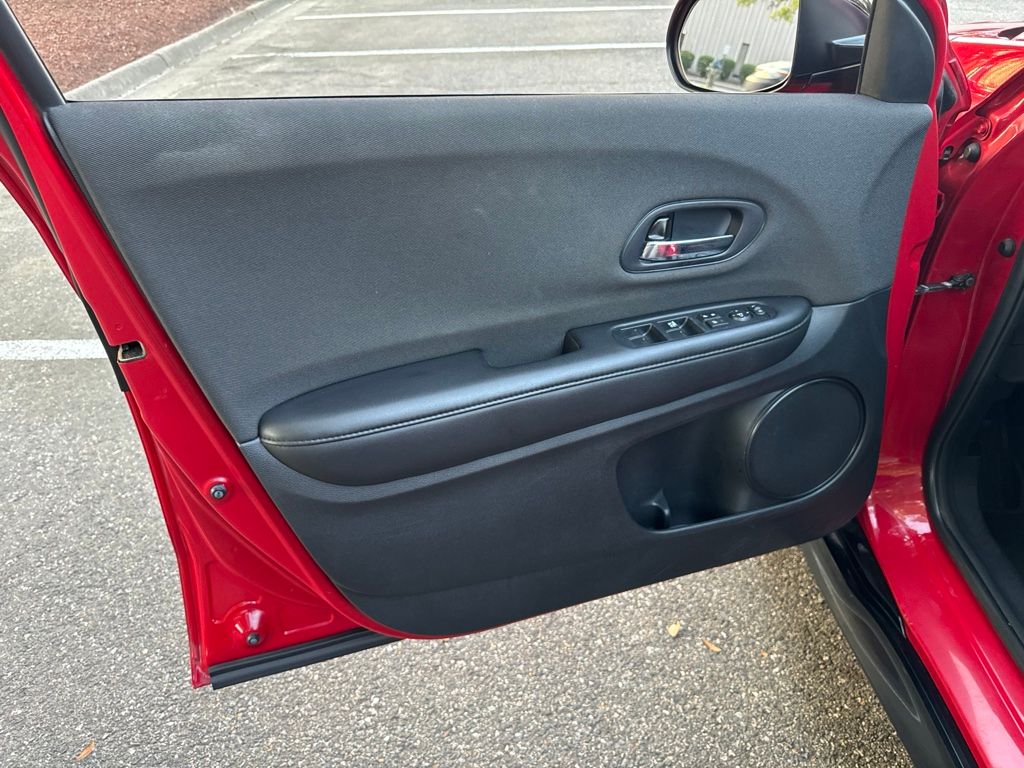 Used 2019 Red Honda Sport image 12