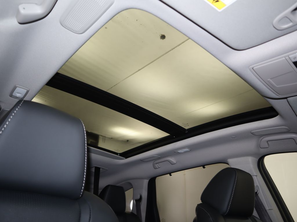 Thumbnail: 2026 Acura MDX - 20