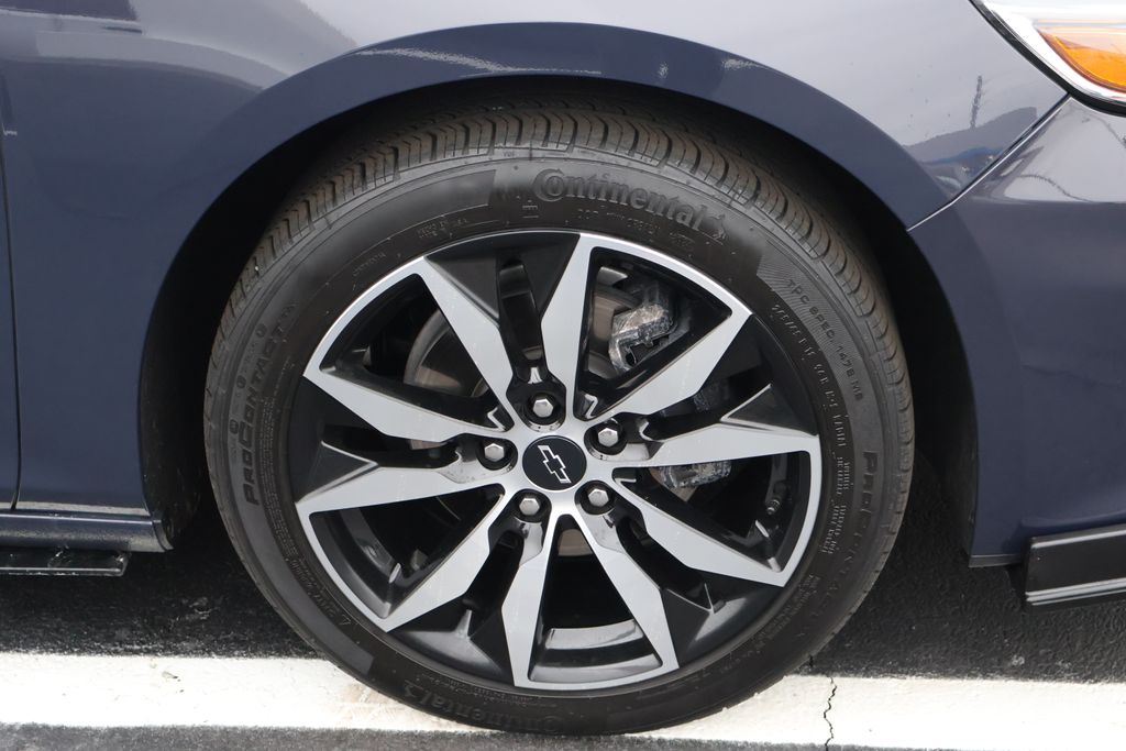 Thumbnail: 2025 Chevrolet Malibu - 5