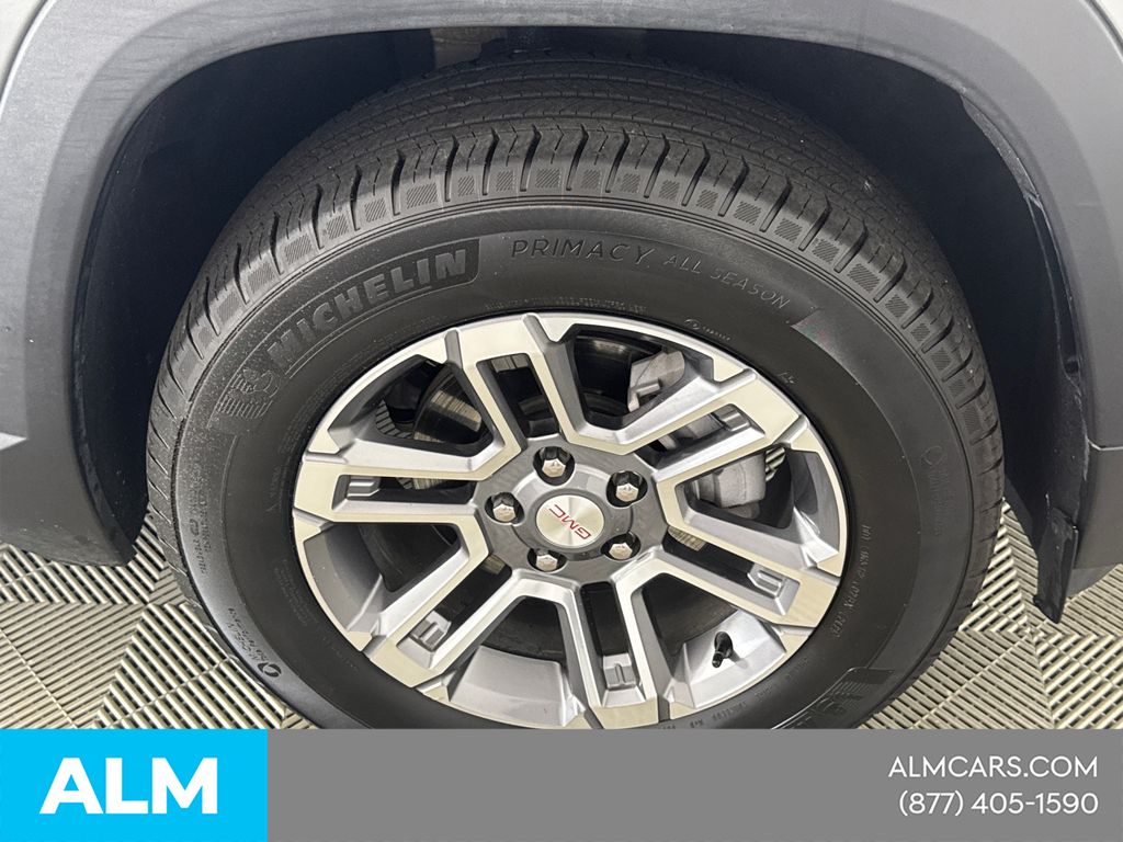 Used 2026 Silver GMC Elevation image 15