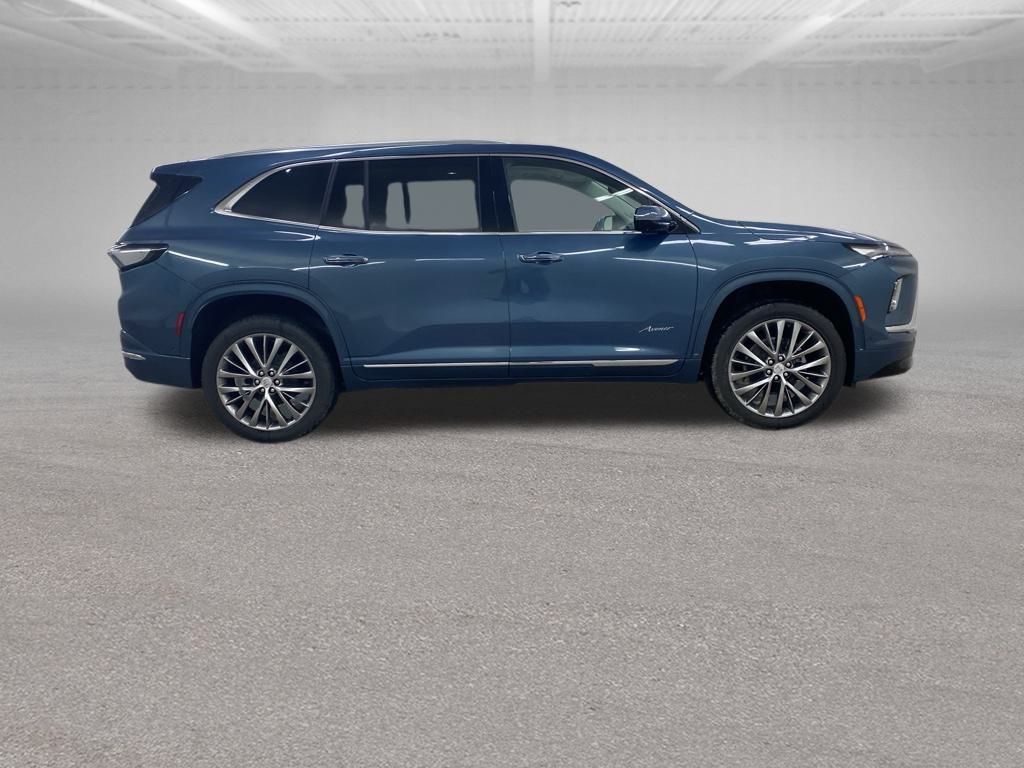 2025 Buick Enclave Avenir photo