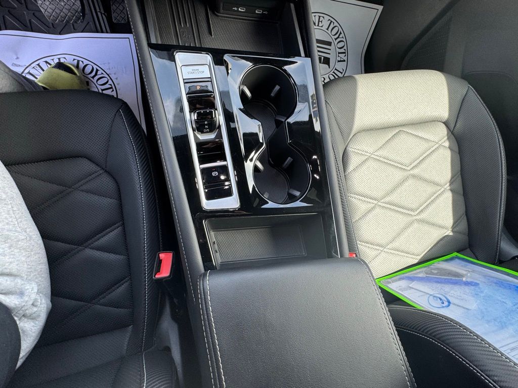 Used 2025 Volkswagen Atlas Cross Sport SUV