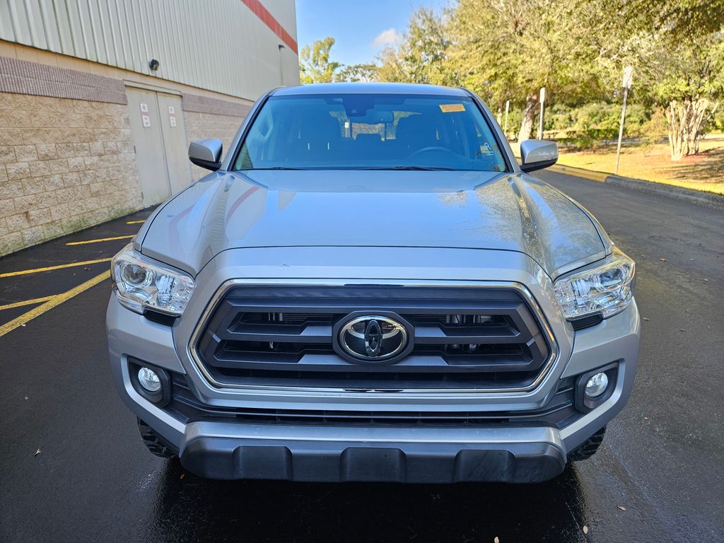 2022 Toyota Tacoma SR5 8