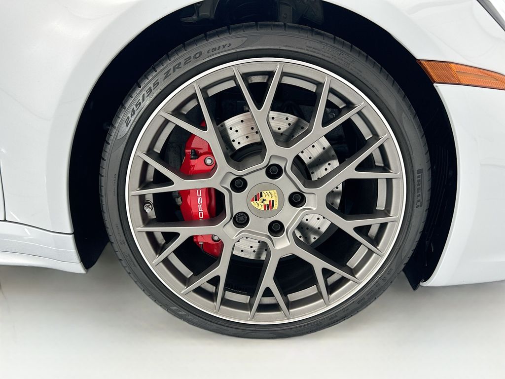 Thumbnail: 2024 Porsche 911 - 30