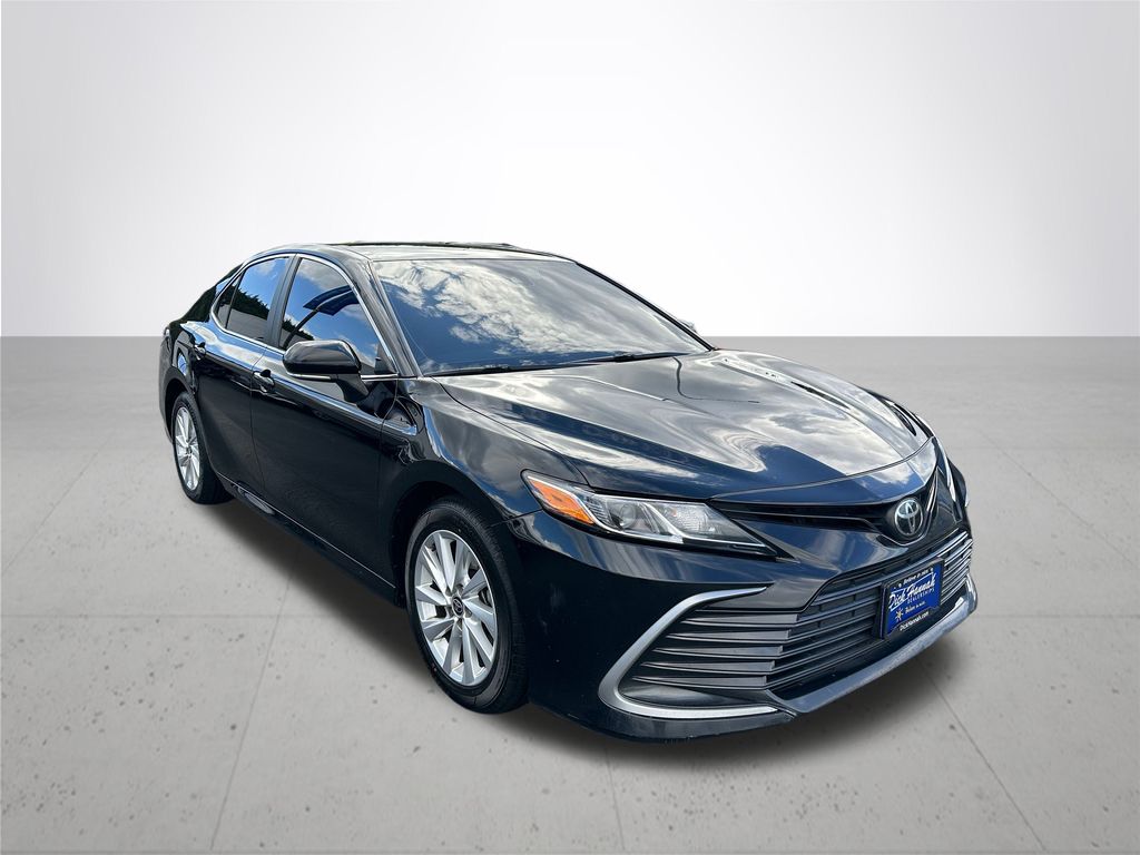 2021 Toyota Camry LE