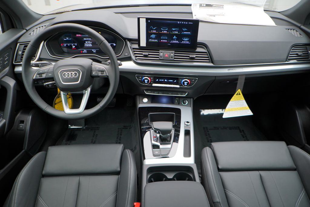 2025 Audi Q5  11