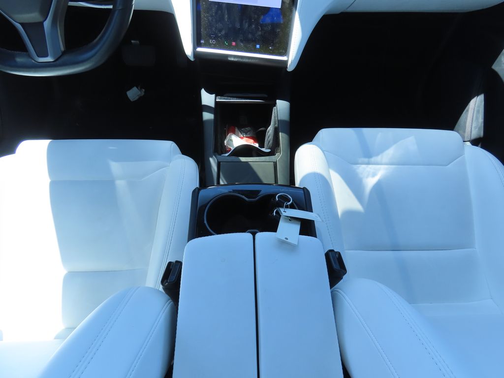 Thumbnail: 2018 Tesla Model X - 6