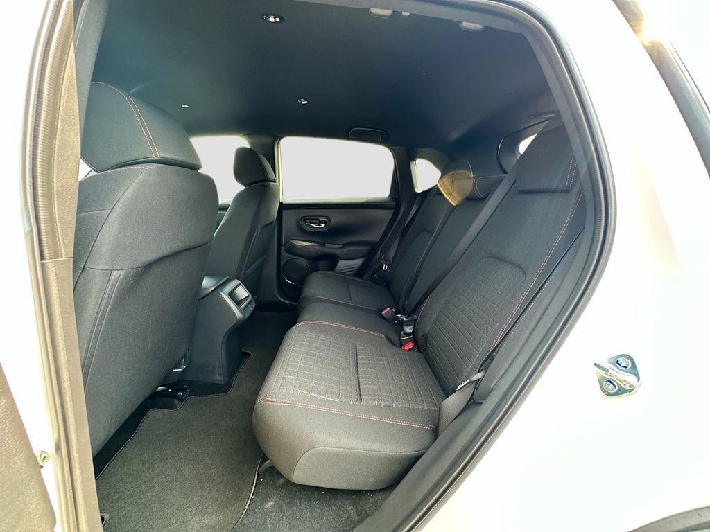 2025 Honda HR-V Sport 16