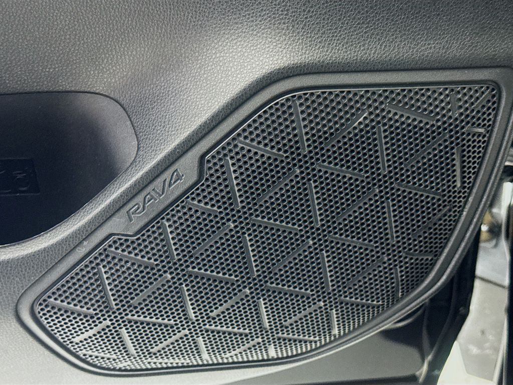 Used Car 2025 Toyota Rav4 Hybrid  Xle For Sale Under $35,000 In Austin, Texas