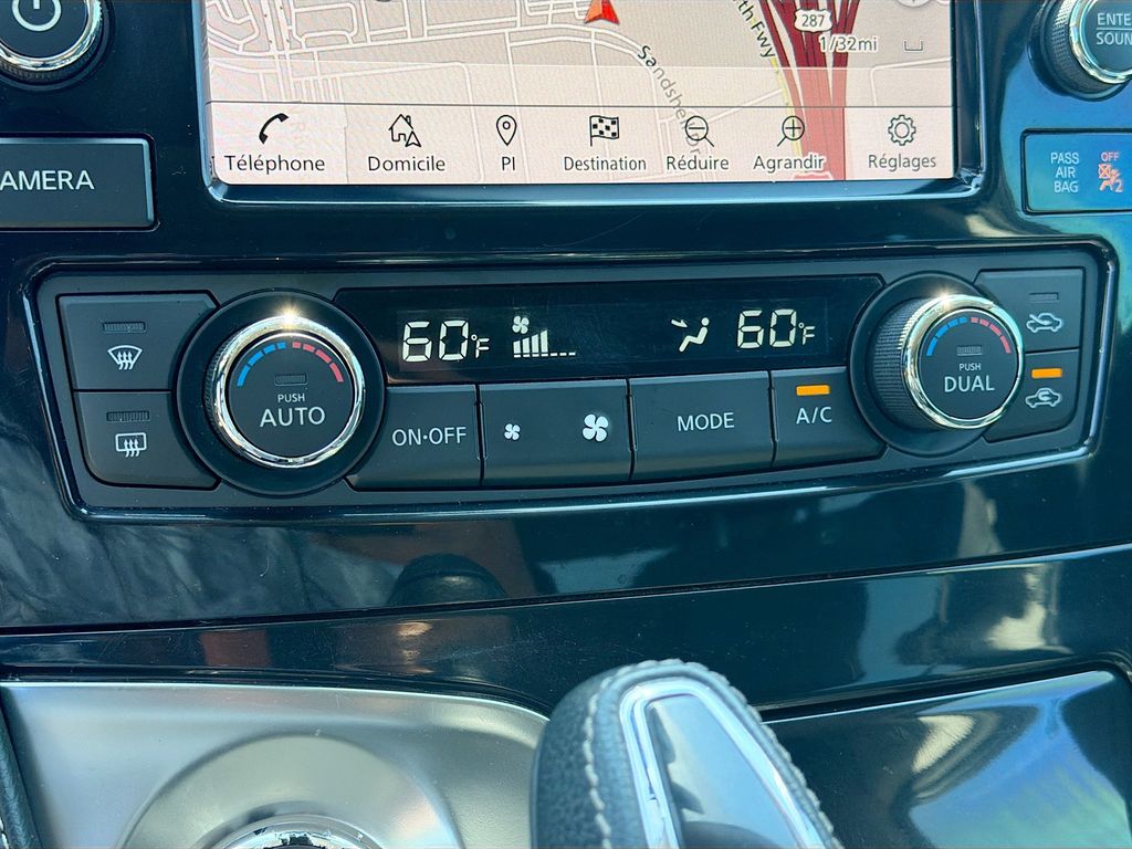 Used 2023 Gray Nissan Platinum image 16