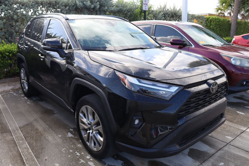 Thumbnail: 2023 Toyota RAV4 - 6