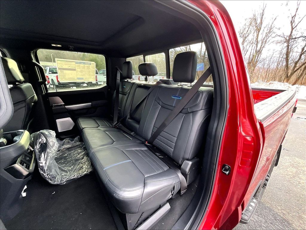 2026 Ford F-250SD — photo 11