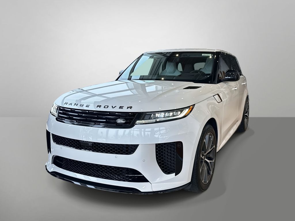 2026 Land Rover Range Rover Sport P635 SV AWD