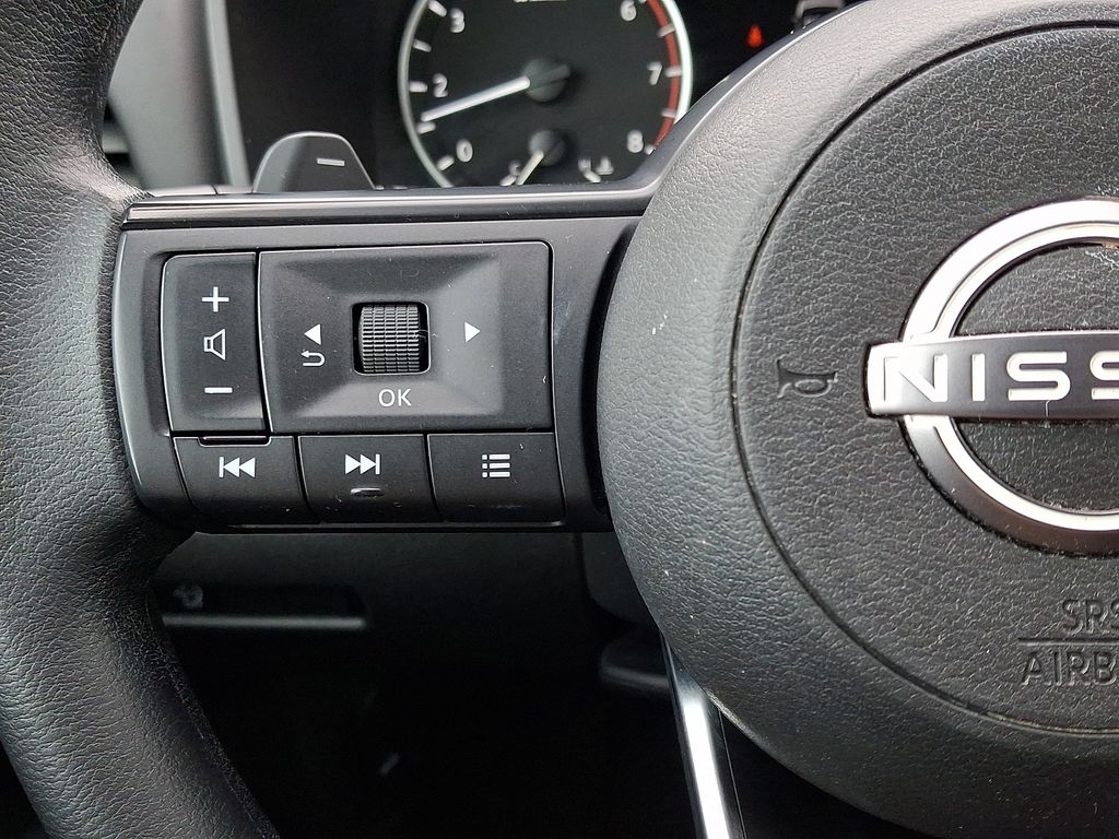 2023 Nissan Rogue — photo 20