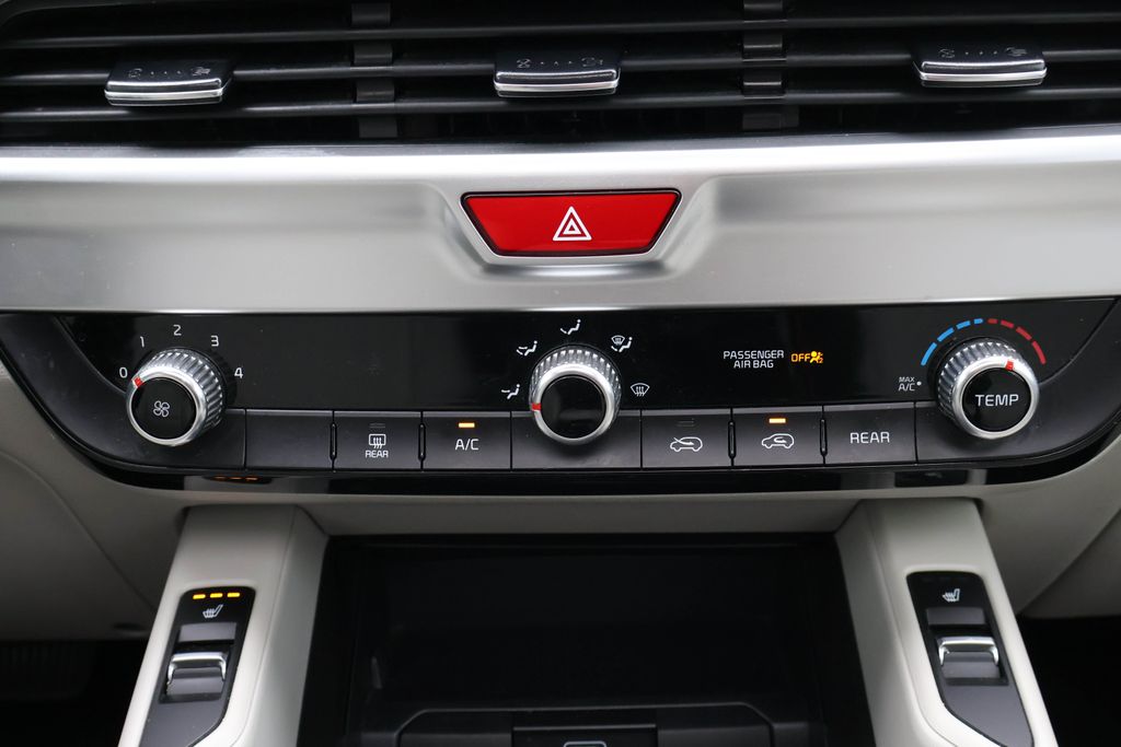 2021 Kia Telluride S 17