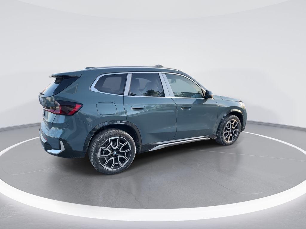 Thumbnail: 2026 BMW X1 - 8