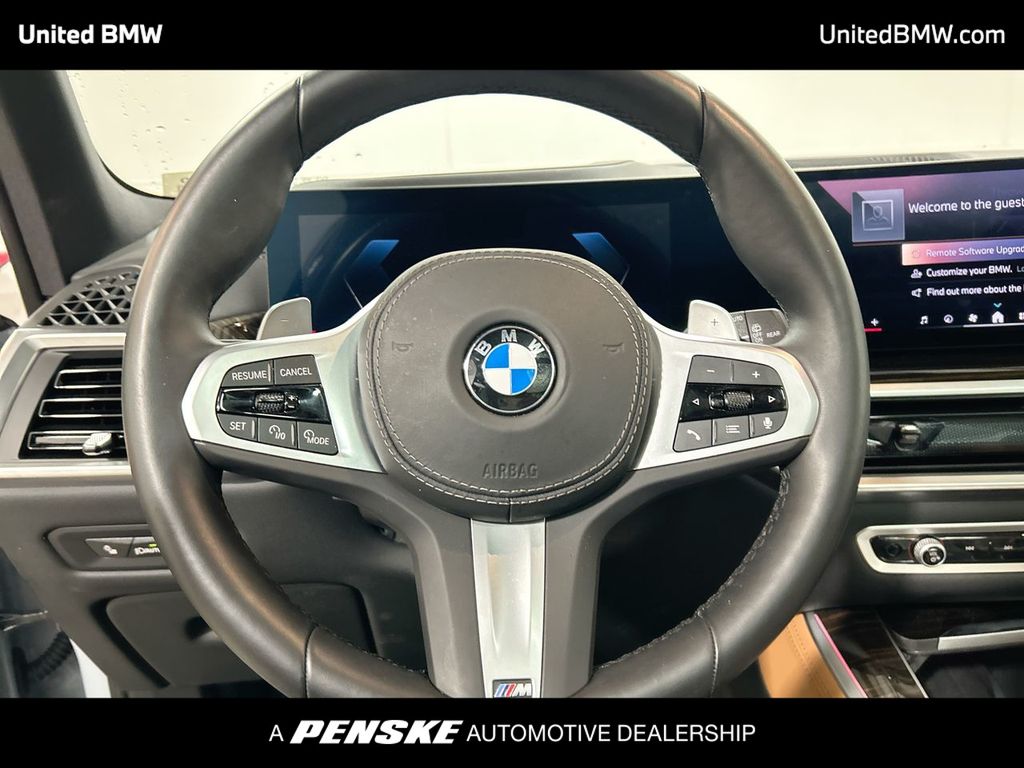 Thumbnail: 2025 BMW X5 - 14
