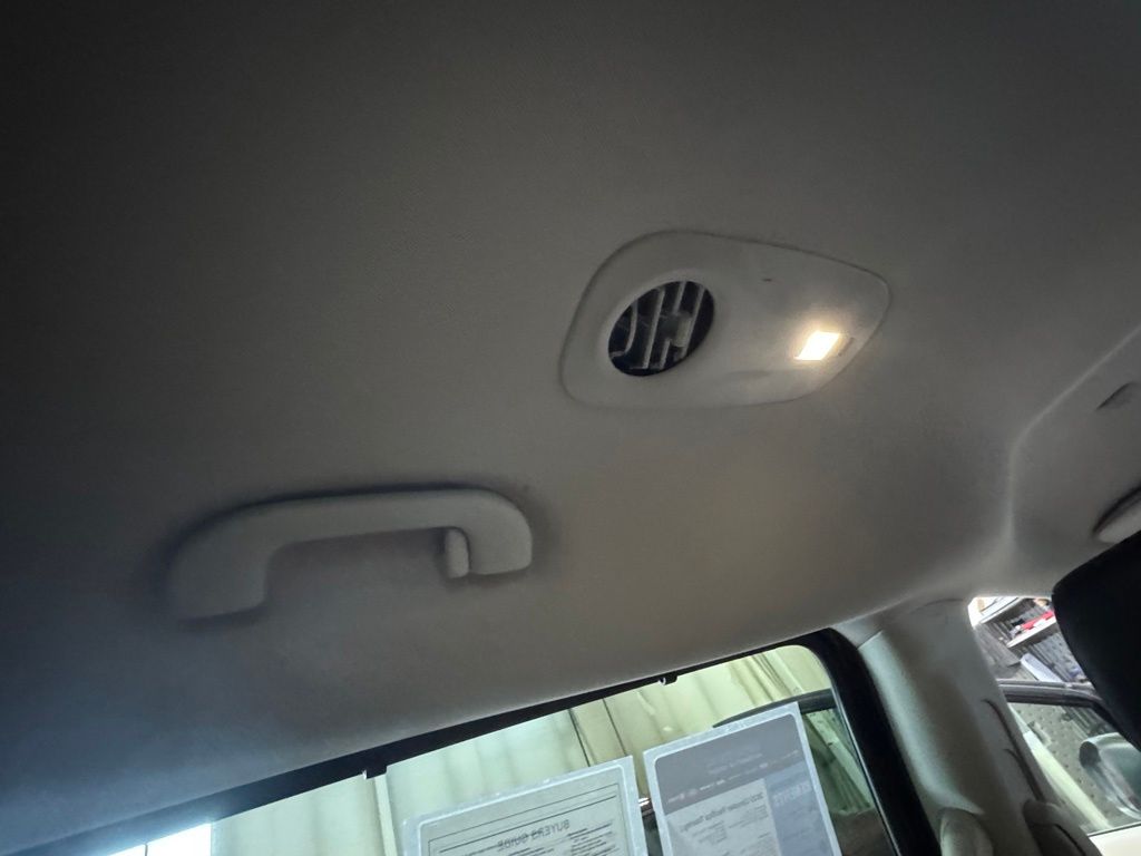 Used 2023 Chrysler Pacifica Van