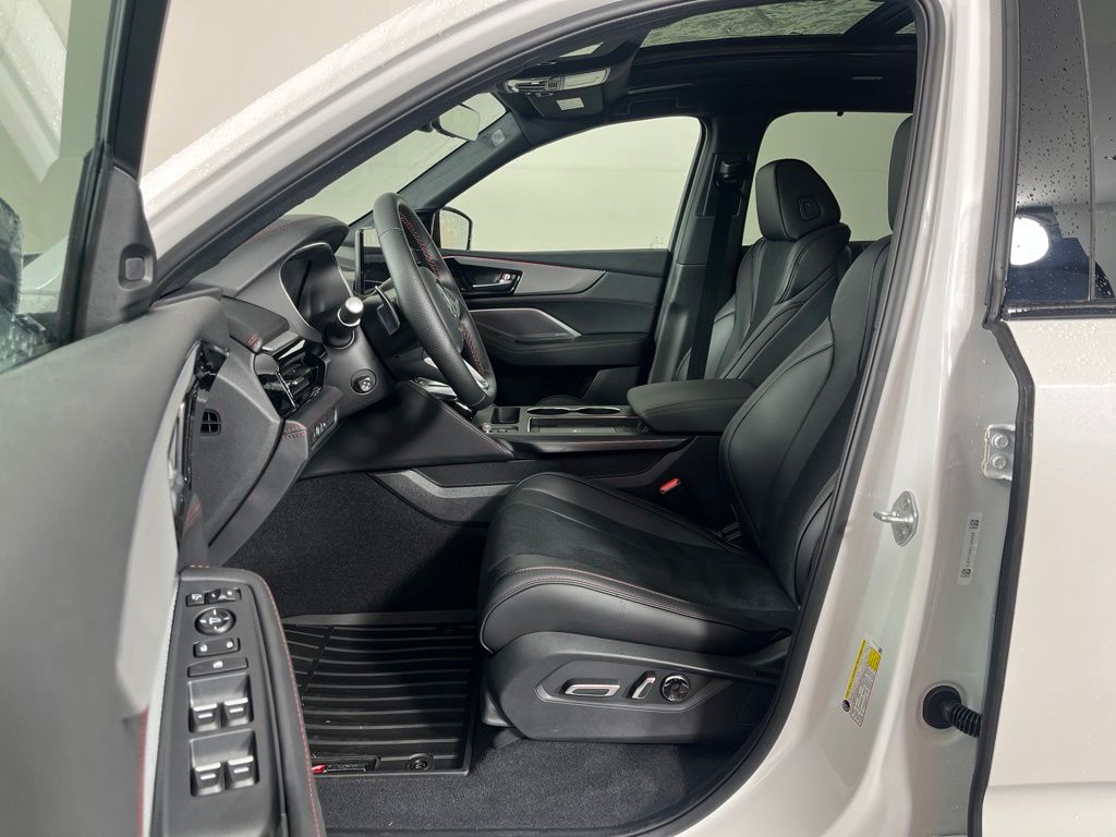Thumbnail: 2026 Acura MDX - 32
