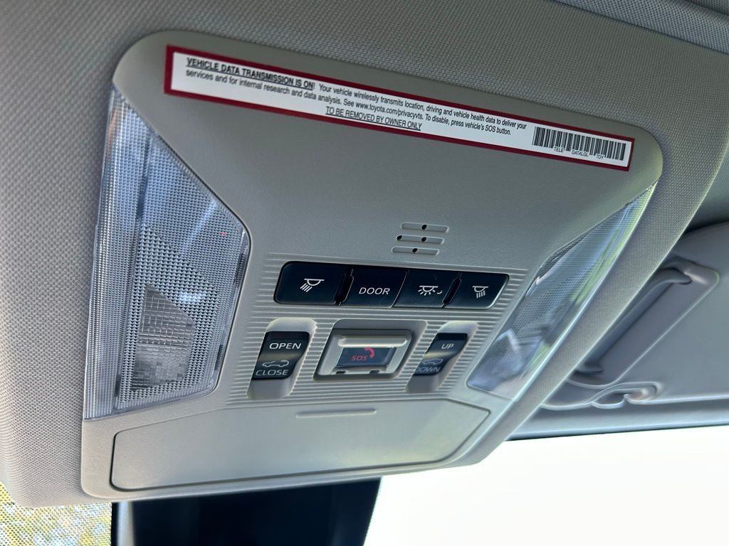 Thumbnail: 2021 Toyota RAV4 - 29