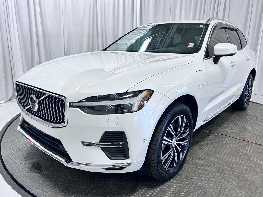 used 2022 Volvo XC60 Recharge Plug-In Hybrid car, priced at $30,991