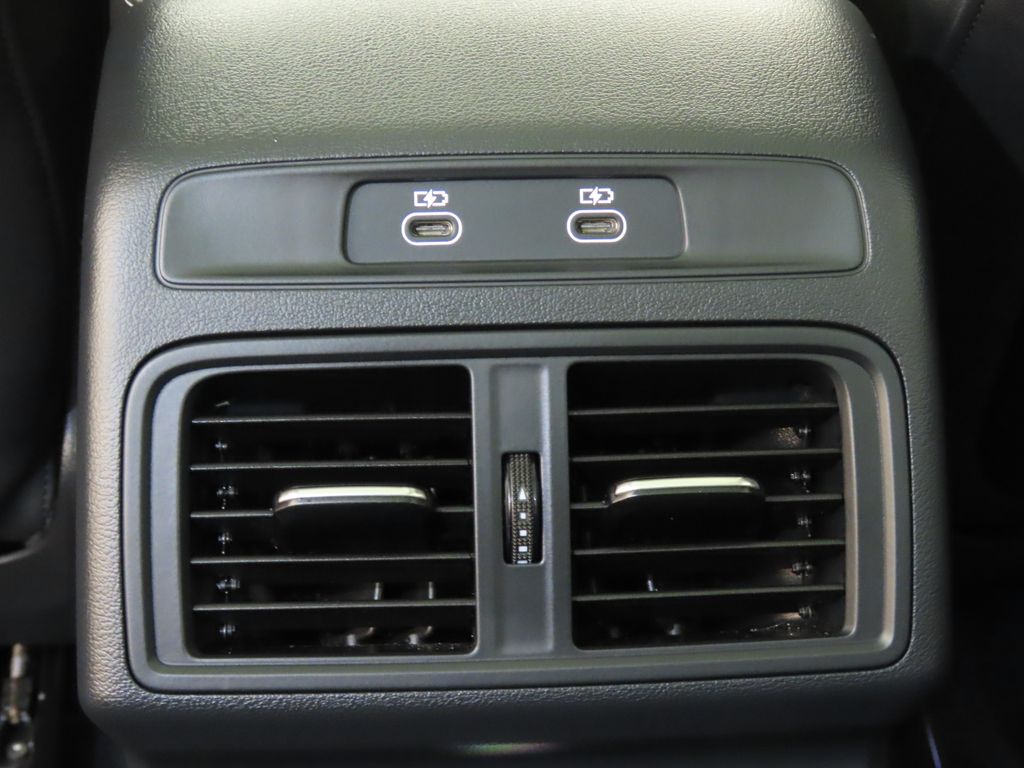 Thumbnail: 2025 Audi Q5 - 24