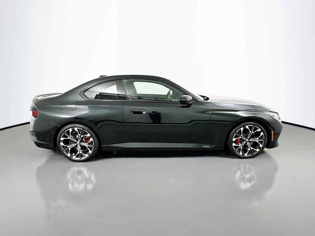 Thumbnail: 2025 BMW 2 Series - 4