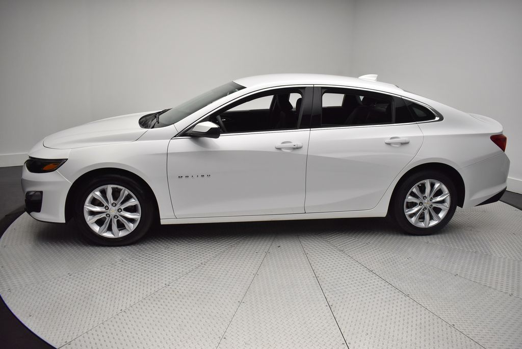 Thumbnail: 2023 Chevrolet Malibu - 8
