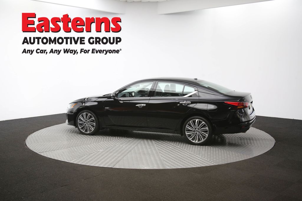 Used 2023 Black Nissan 2.5 SL image 61