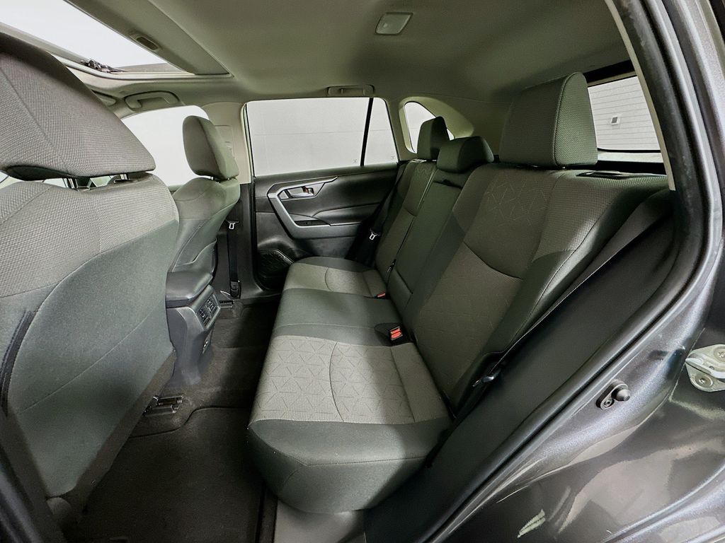 Thumbnail: 2023 Toyota RAV4 - 25