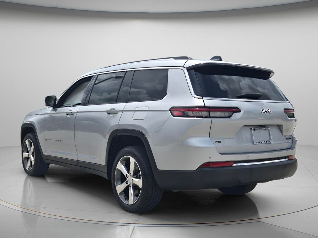 2022 Jeep Cherokee - $23,800
