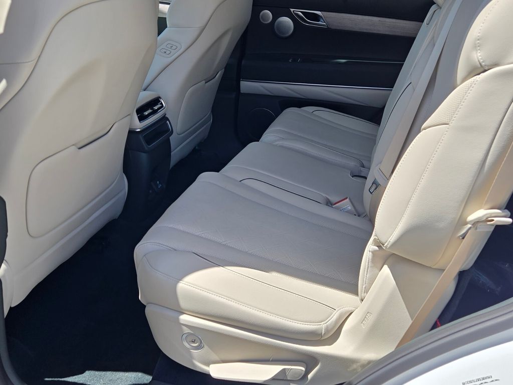 2026 Genesis GV80 - $69,029