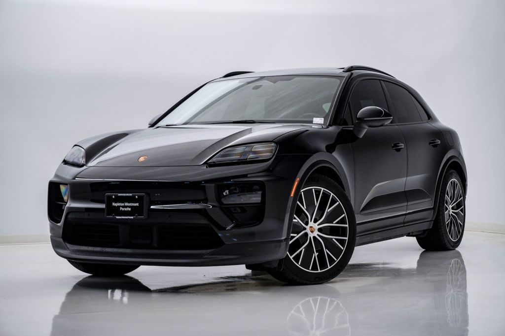 2024 Porsche Macan AWD