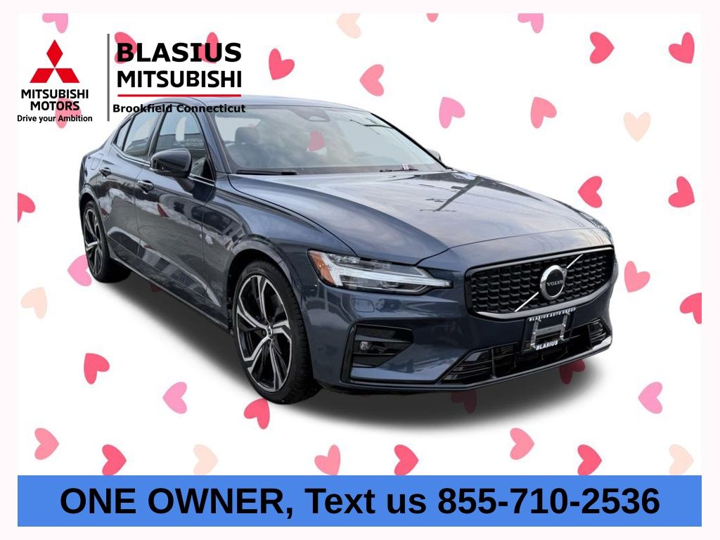 2025 Volvo S60 B5 Core AWD