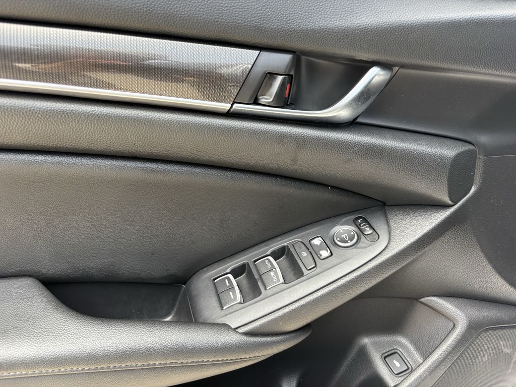 2019 Honda Accord Sport Silver at Baytown Hyundai