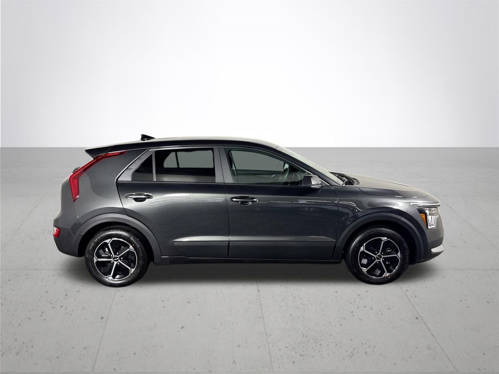 2026 Kia Niro LX