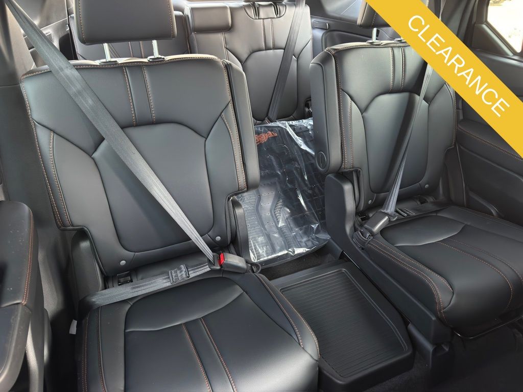 2025 Honda Pilot TrailSport Black at Monument Chevrolet