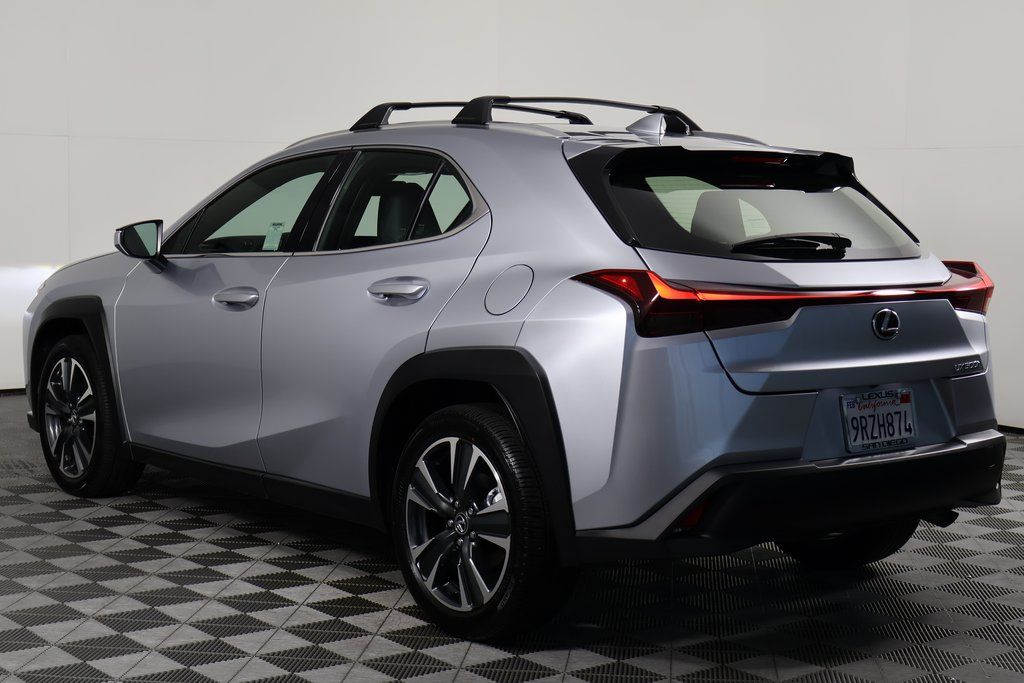 Thumbnail: 2025 Lexus UX - 6