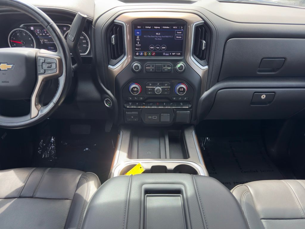 2022 Chevrolet Silverado 3500HD High Country 19