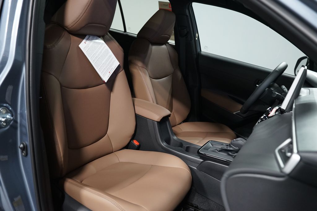 Thumbnail: 2026 Toyota Corolla Cross - 27